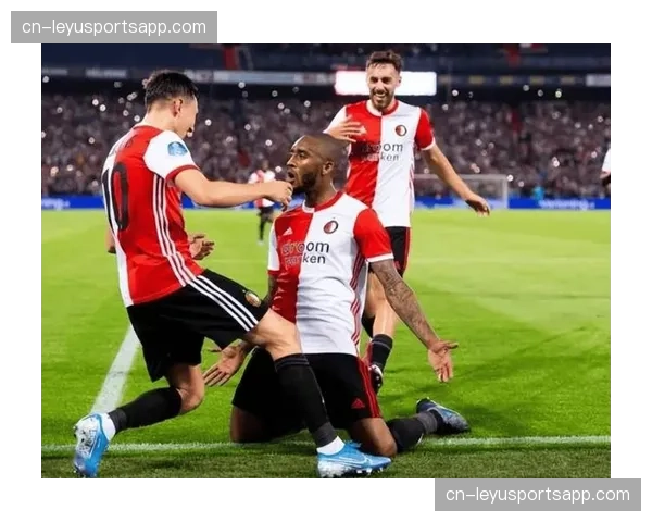 荷兰队战术稳定性受认可 球队大赛表现值得期待